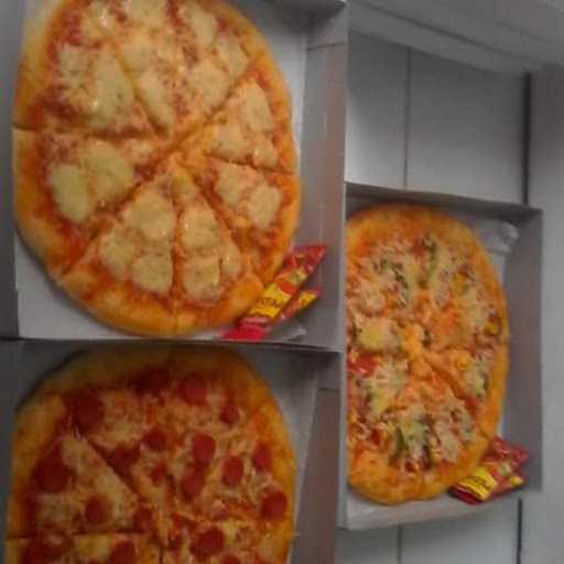 Nabila'S Pizza 4