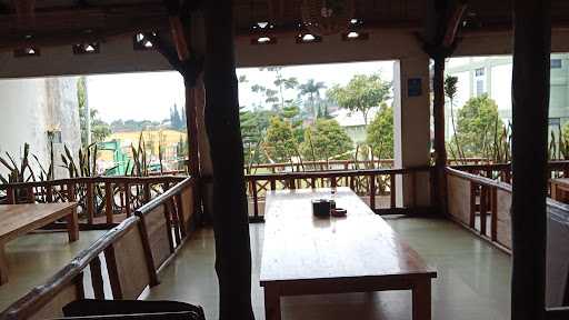 Ponyo Puncak 8