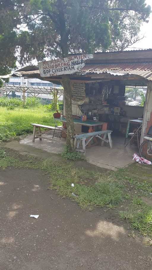 Warung Bubur & Lontong Bu Wawat 1