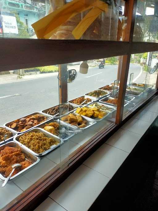 Warung Nasi Mamah Ayu 1