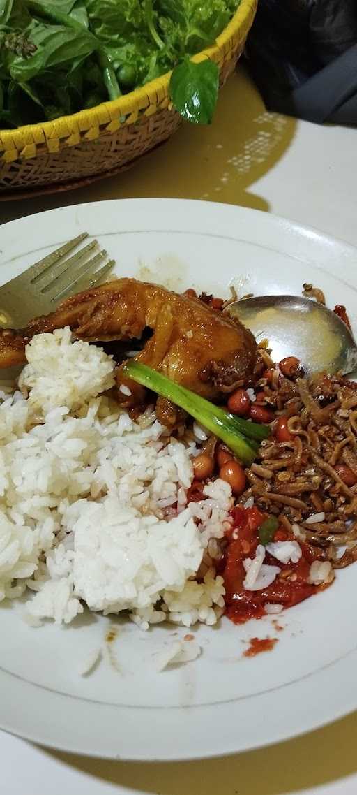 Warung Nasi Sindang Reret 7