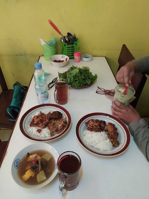 Warung Nasi Sindang Reret 6