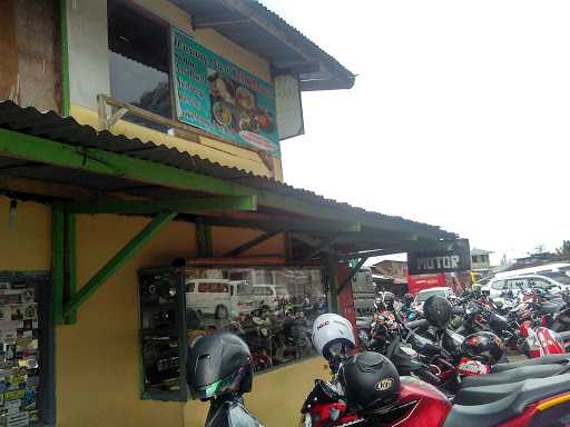 Warung Nasi Umi Ratna 4