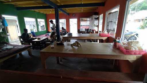 Warung Nasi Umi Ratna 10