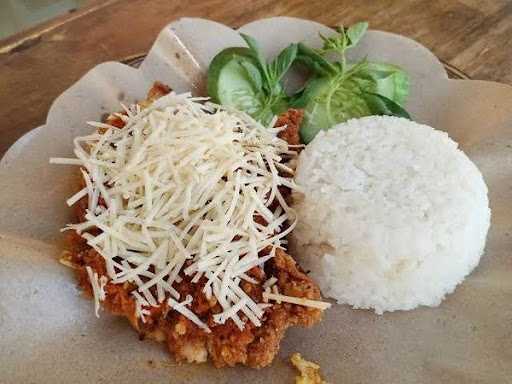 Ayam Geprek Raja 4