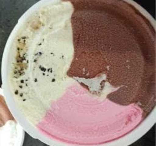 Es Krim Hajatan Cipatat 2