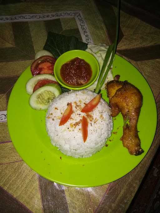 Nasi Goreng Uwa 4