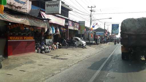 Rumah Makan Terang Bulan 3