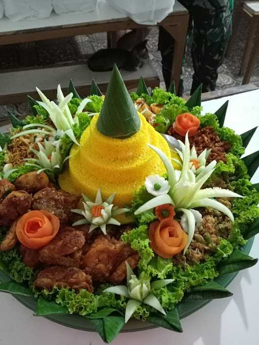 Warung Nasi Ibu Nia 3