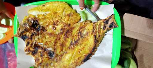 Bakar Ikan Mang Ujang 1