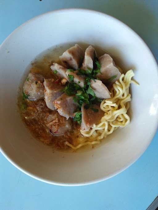 Bakso Favorit 8