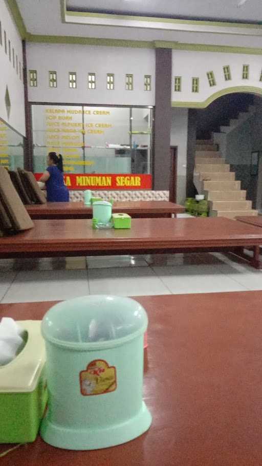 Rumah Makan Usaha Baru 1