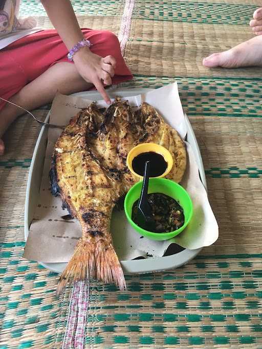 Warung Seafood Abah Ucup 1