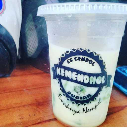 Es Cendol Durian Kemendhol Cilangkap 4