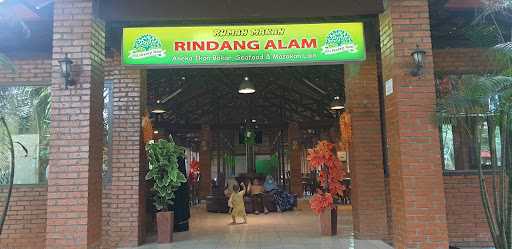 Rindang Alam Cafe & Resto 1