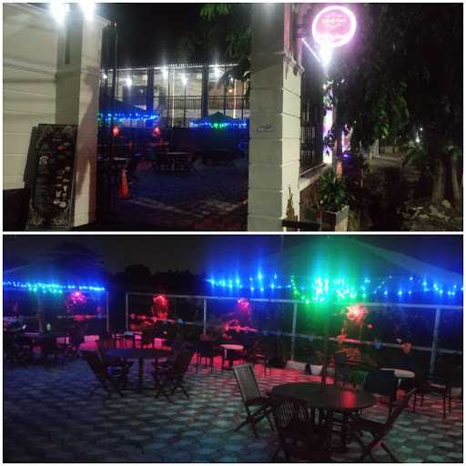 Assyiik Resto Setu Cipayung 8