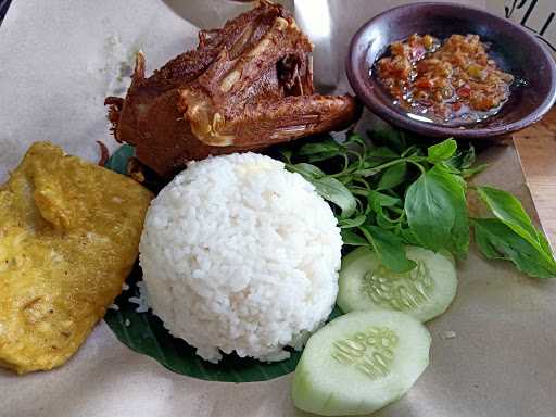 Bebek Goreng H. Slamet Cipayung 7