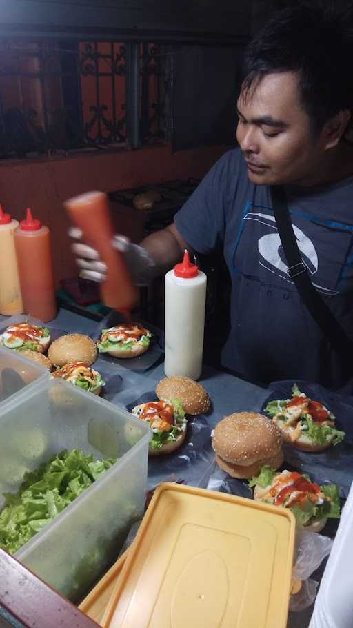 Burger Bakar Si Entonk 8