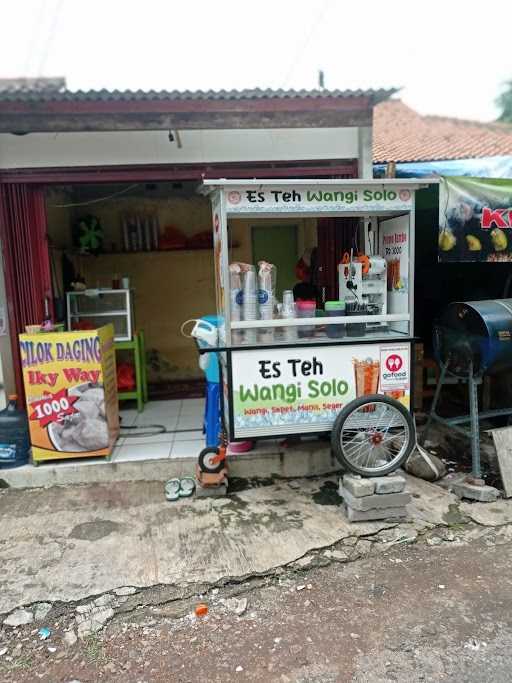 Es Teh Wangi Solo - Pertigaan Cedang 8