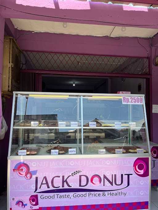 Jack Donut Lubang Buaya 5