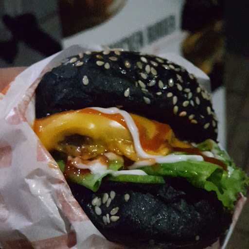 Kampung Burger Tmii 5