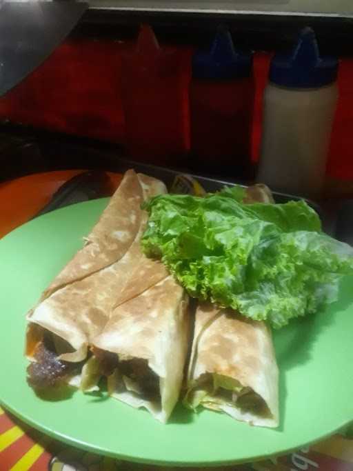 Kebab Laziiiss Pondok Gede 6