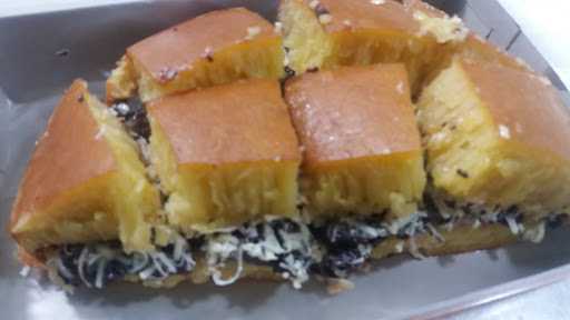 Martabak 99 Asli Lebaksiu 9