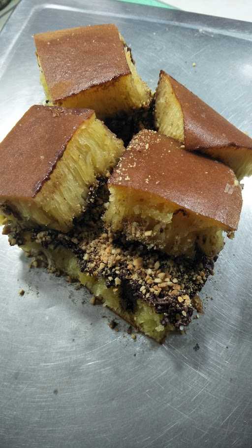 Martabak Manis Alul Bangka 10