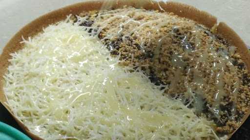 Martabak Manis Alul Bangka 4