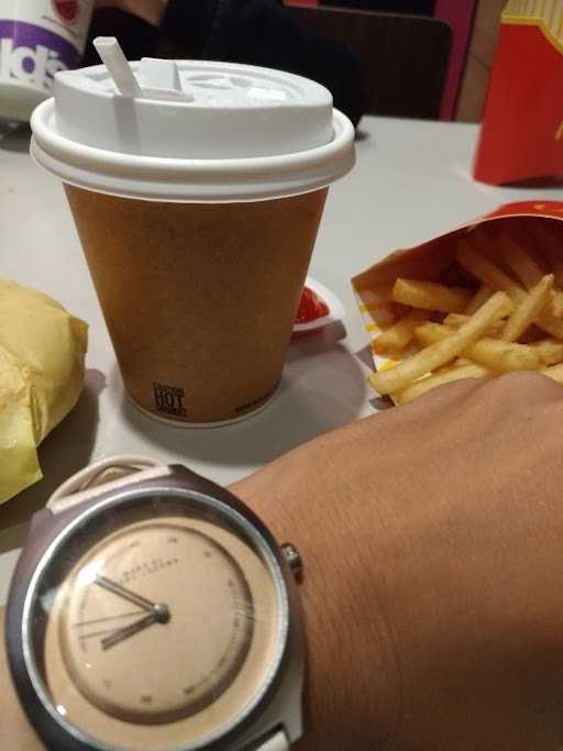 Mcdonald'S Cipayung 7