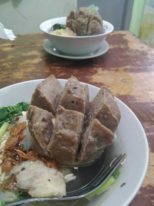 Mie Ayam Bakso Gajah Mungkur 2