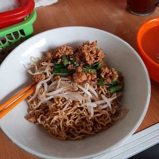 Mie Ayam Bangka Liong Lie 6