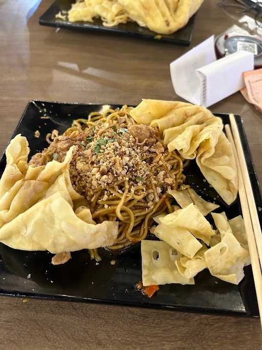 Mie Gacoan Jakarta - Bina Marga 3