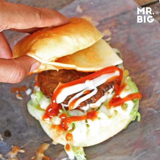 Mr Big Fried Chicken Bambu Wulung 6