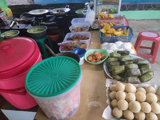 Nasi Uduk Bu Donat 3