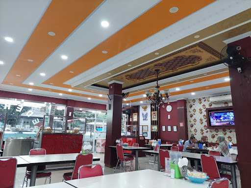 Restoran Sederhana Cilangkap 4