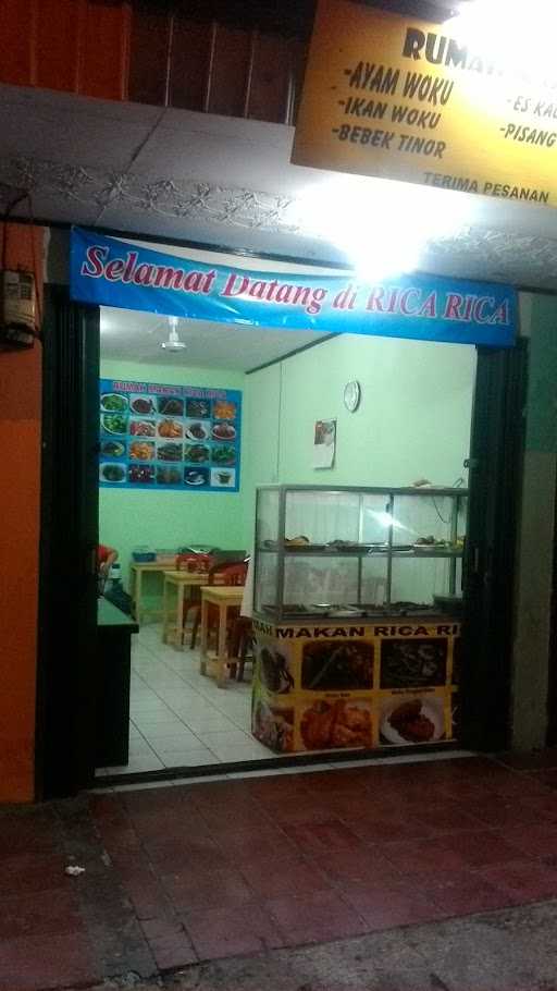 Rumah Makan Rica - Rica 9