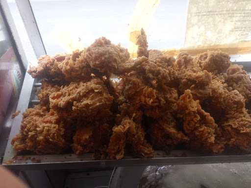 Sabana Fried Chicken Pertigaan Bambu Wulung Setu 1