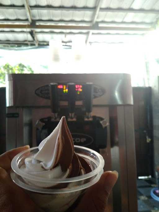 Station Ice Cream D&D 23 8