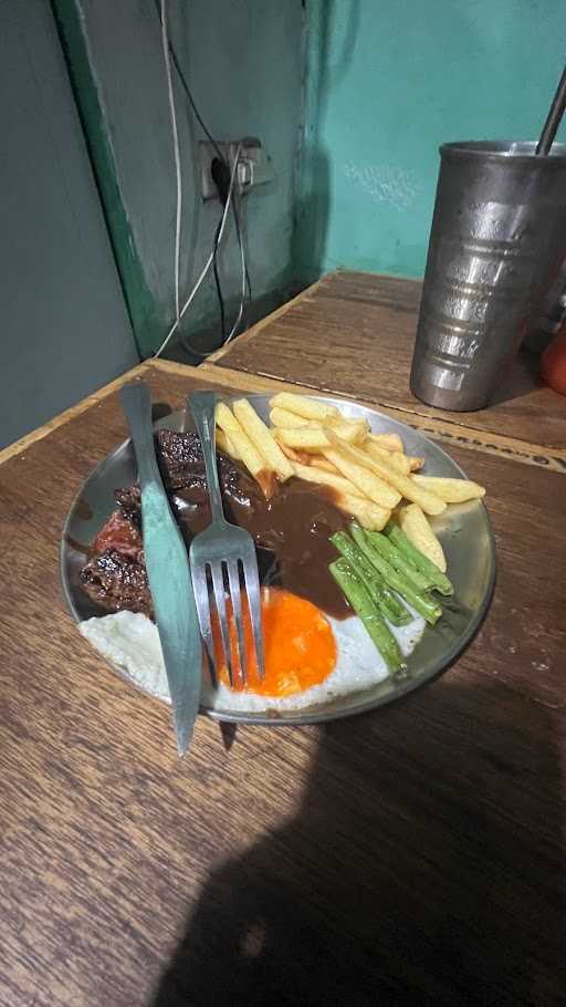 Steak Kampung Genesa 5