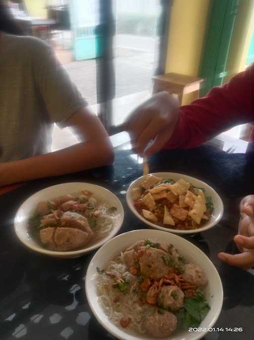 Bakso Terminal 3