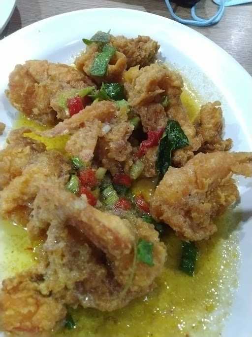 Waroeng Kampoeng Seafood & Ropang 10