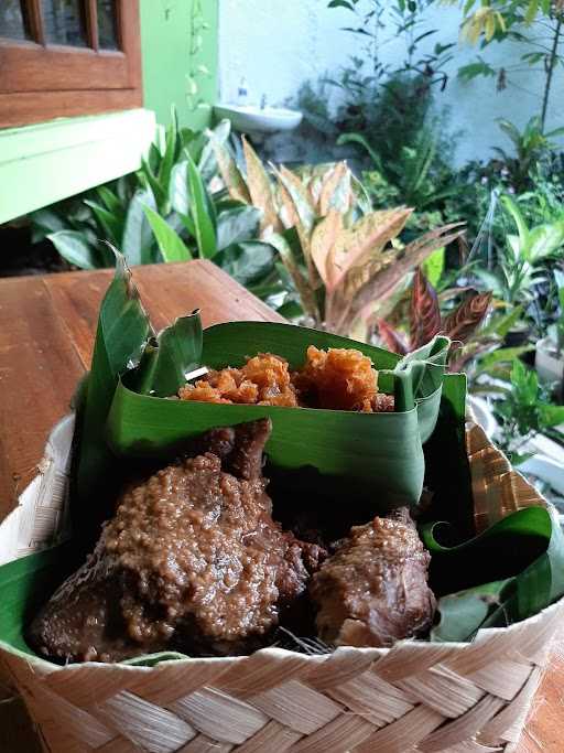 Gudeg Ibu Luhur 7