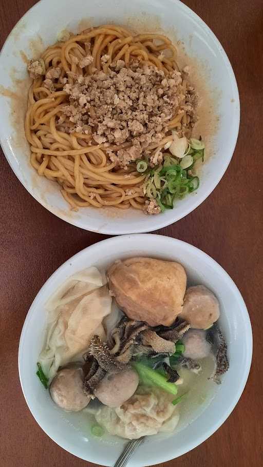 Mie Baso 89 7