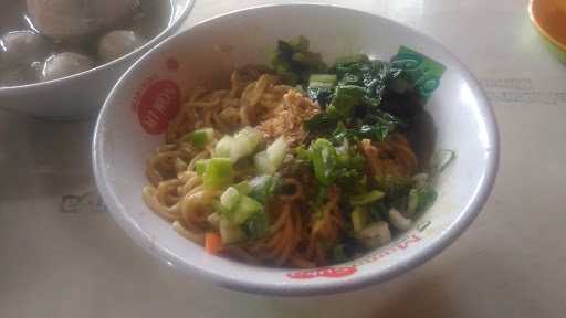 Mie Baso Besar Mr. Caplin Ramayana 1