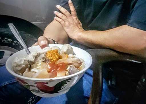 Mie Baso Dengkul Ampera 2