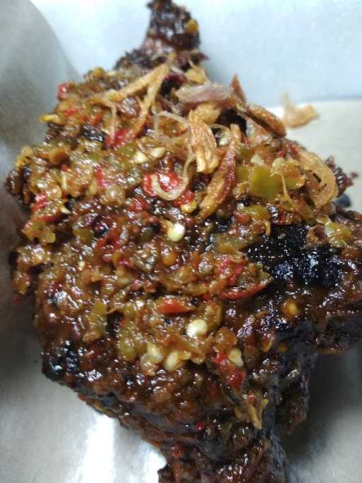 Ayam Bakar Wong Serang 1