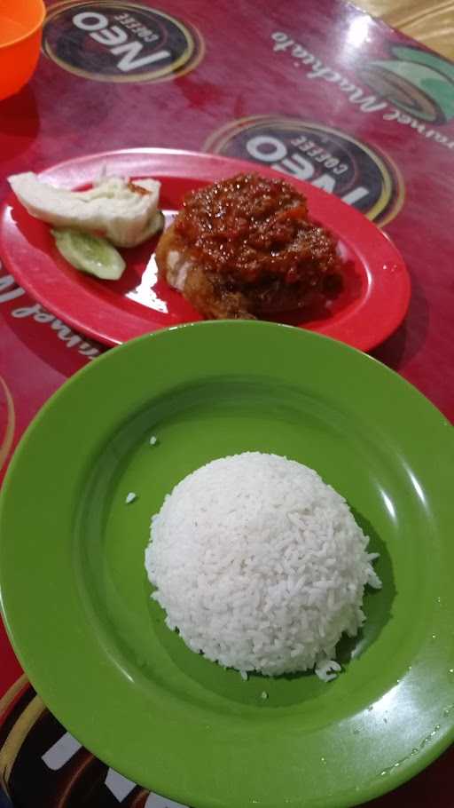 Ayam Penyet Baturaja 1