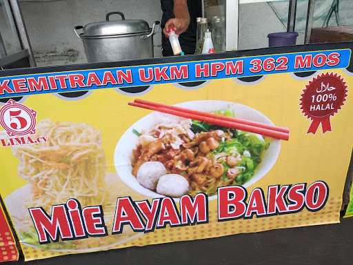 Mie Ayam Bakso Khas Cirebon 7