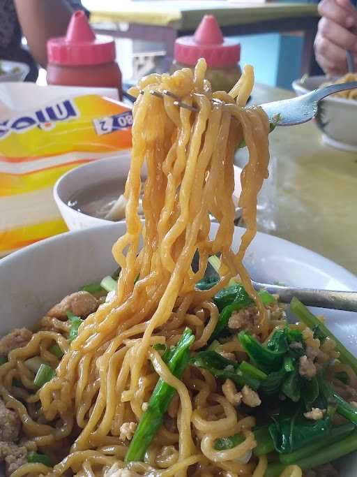 Mie Ayam Bangka Abet 10